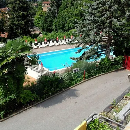 In With Pool Balcony Tennis Courtcarport Ghiffa